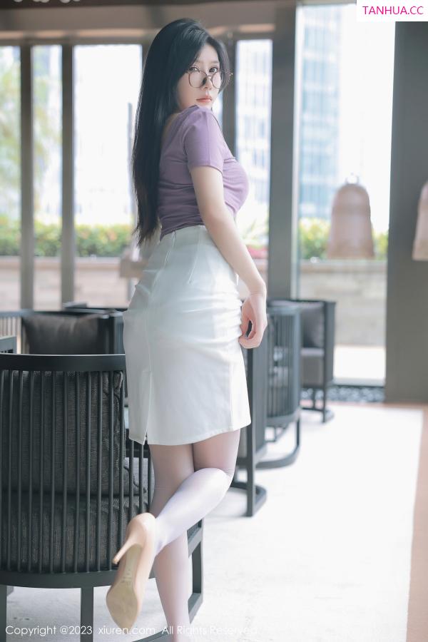 尹甜甜  [XiuRen]高清写真图 2023.06.06 No.6865 尹甜甜 泰国旅拍第8张图片